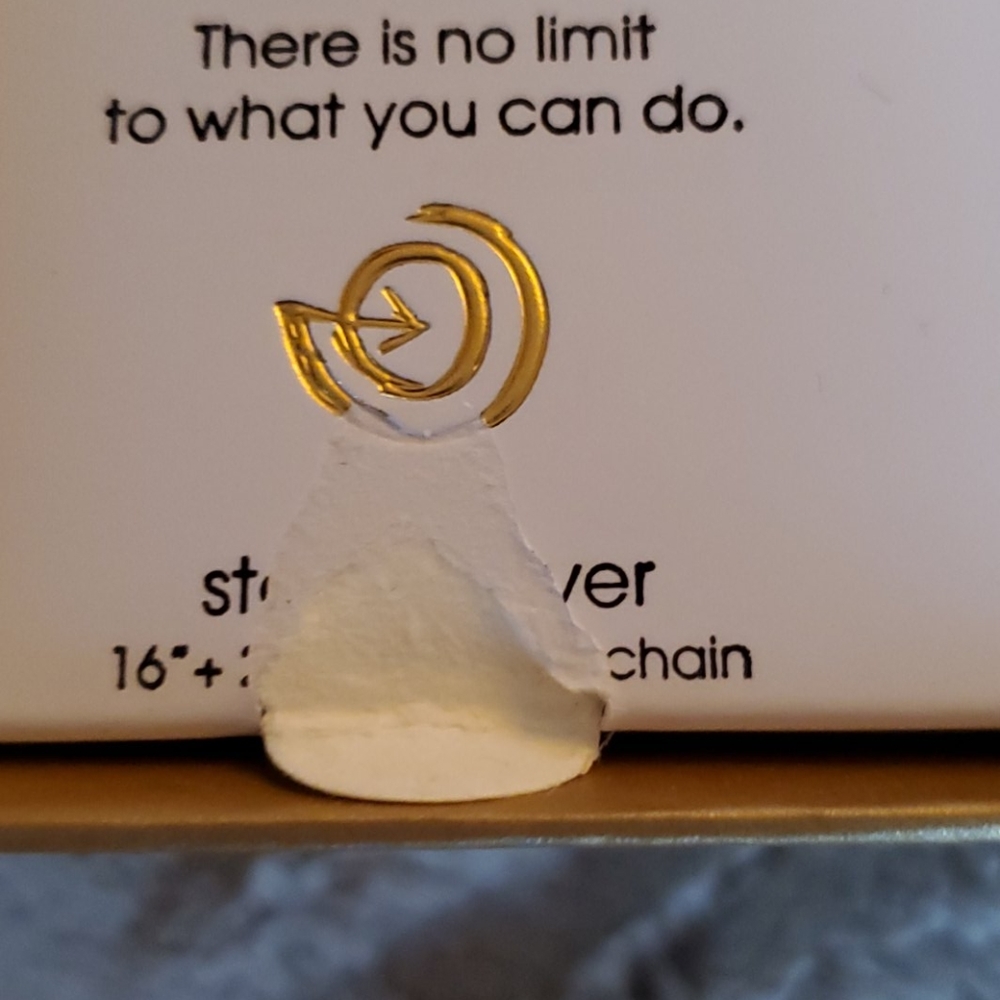 NECKLACE - Picture 5 of 6
